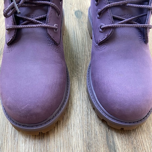 Sold Out Purple Timberland Boots 1.5 youth size . - Picture 2 of 9